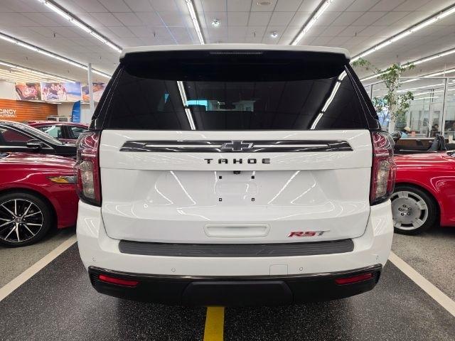 Chevrolet Tahoe 4WD 4dr RST 2021