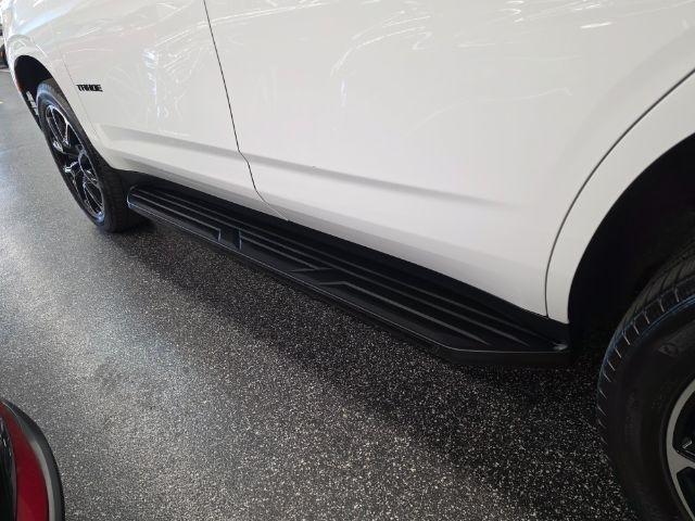 Chevrolet Tahoe 4WD 4dr RST 2021
