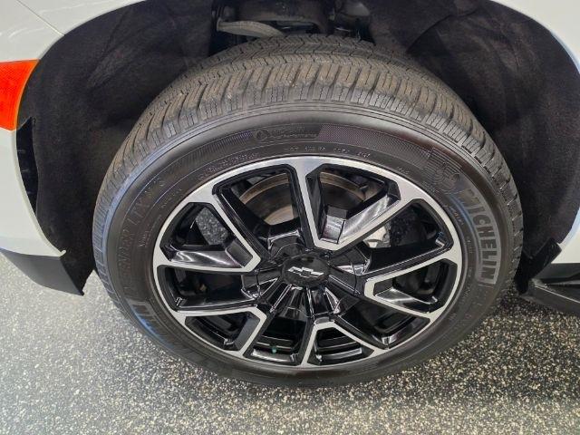 Chevrolet Tahoe 4WD 4dr RST 2021