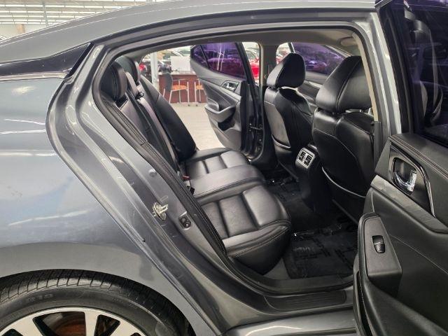 Nissan Maxima SV 3.5L 2018