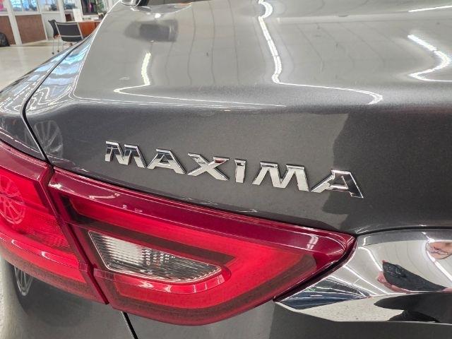 Nissan Maxima SV 3.5L 2018