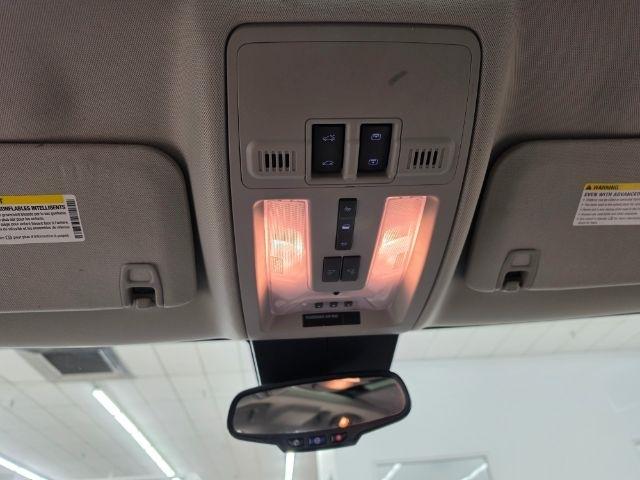 Cadillac SRX FWD 4dr Performance Collection 2011