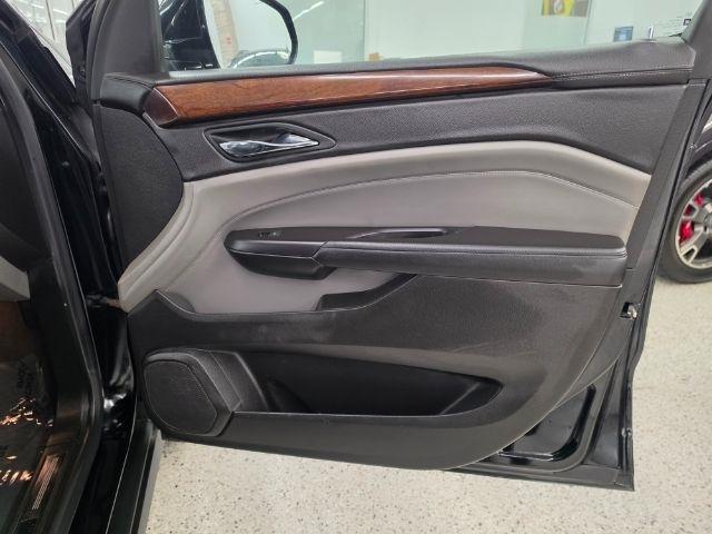 Cadillac SRX FWD 4dr Performance Collection 2011