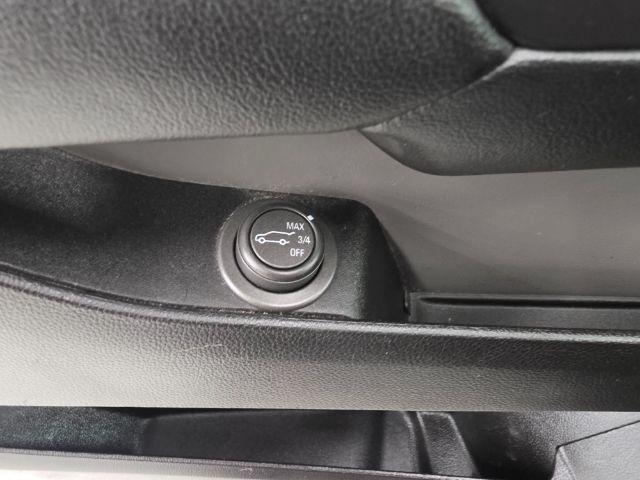 Cadillac SRX FWD 4dr Performance Collection 2011