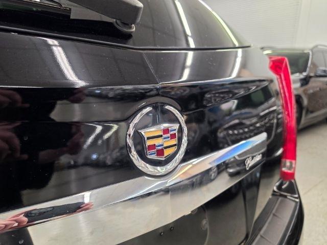 Cadillac SRX FWD 4dr Performance Collection 2011