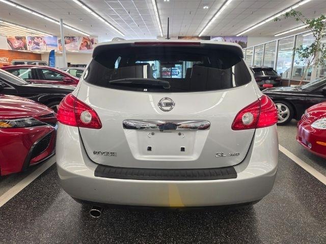 Nissan Rogue AWD 4dr SV 2011