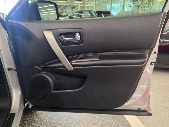 Nissan Rogue AWD 4dr SV 2011