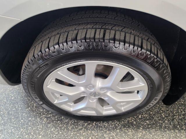 Nissan Rogue AWD 4dr SV 2011
