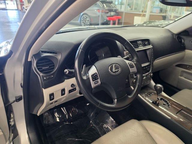 Lexus IS 250 4dr Sport Sdn Auto AWD 2012