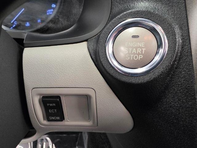 Lexus IS 250 4dr Sport Sdn Auto AWD 2012