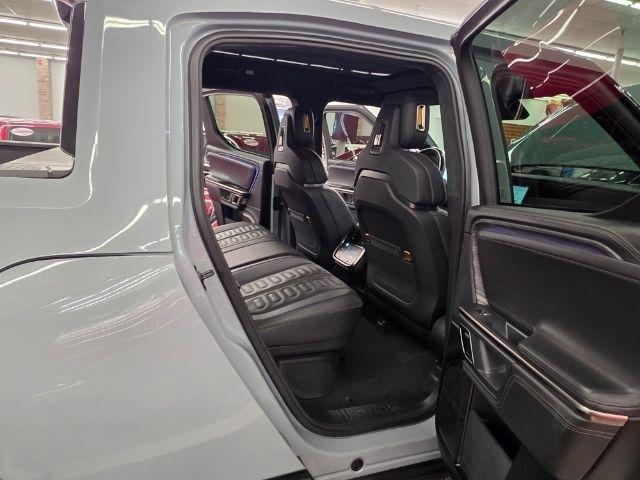 Rivian R1T Adventure Package AWD 2022