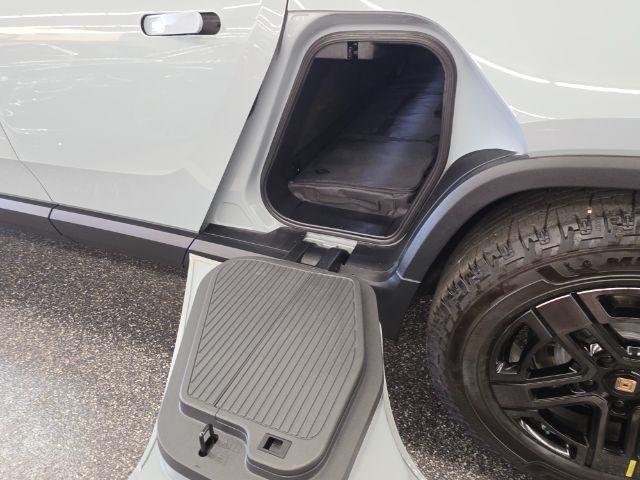 Rivian R1T Adventure Package AWD 2022