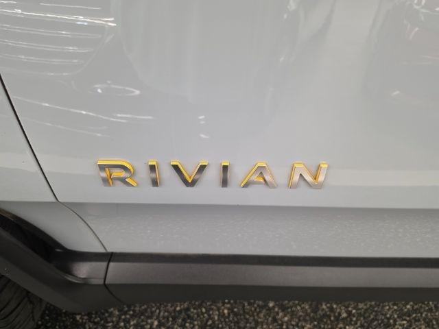 Rivian R1T Adventure Package AWD 2022