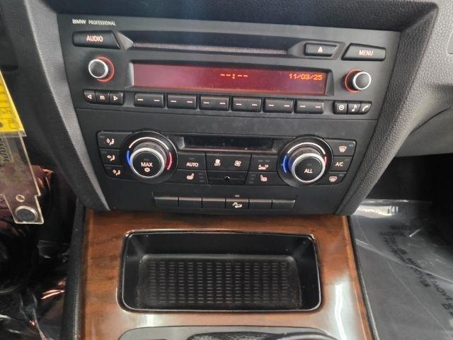 BMW 3 Series 4dr Sdn 328i xDrive AWD 2010