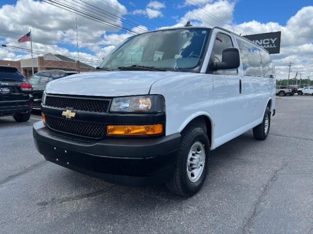Chevrolet Express Passenger RWD 2500 135" LS 2023