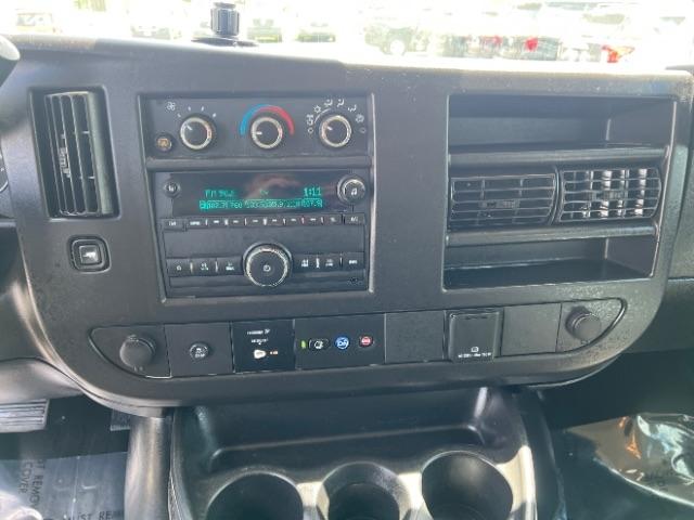Chevrolet Express Passenger RWD 2500 135" LS 2023