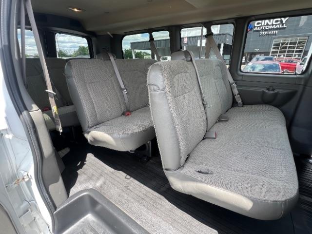 Chevrolet Express Passenger RWD 2500 135" LS 2023