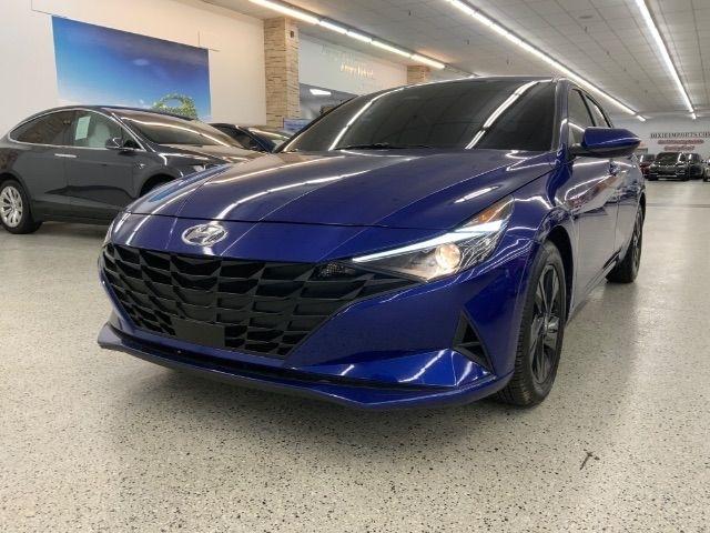 Hyundai Elantra SEL IVT 2023