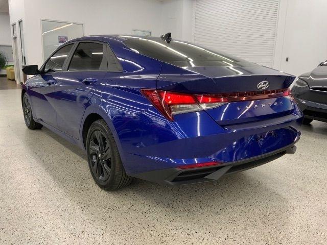 Hyundai Elantra SEL IVT 2023