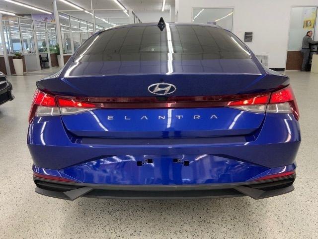 Hyundai Elantra SEL IVT 2023