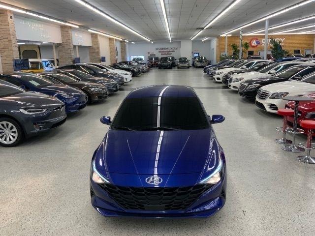 Hyundai Elantra SEL IVT 2023