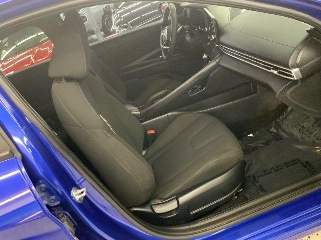 Hyundai Elantra SEL IVT 2023