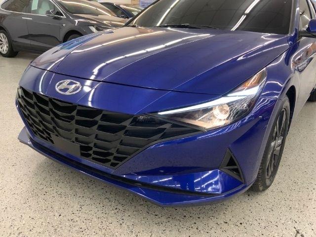 Hyundai Elantra SEL IVT 2023