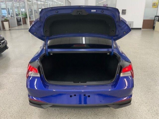 Hyundai Elantra SEL IVT 2023