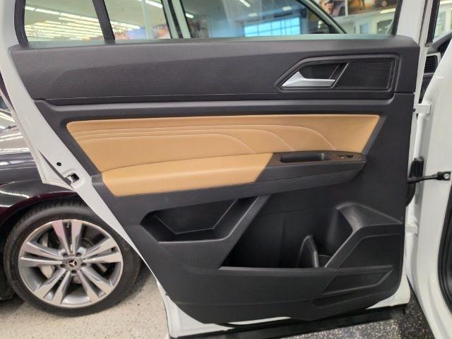 Volkswagen Atlas Cross Sport 3.6L V6 SE w/Technology FWD 2023