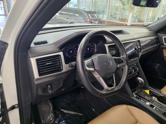 Volkswagen Atlas Cross Sport 3.6L V6 SE w/Technology FWD 2023