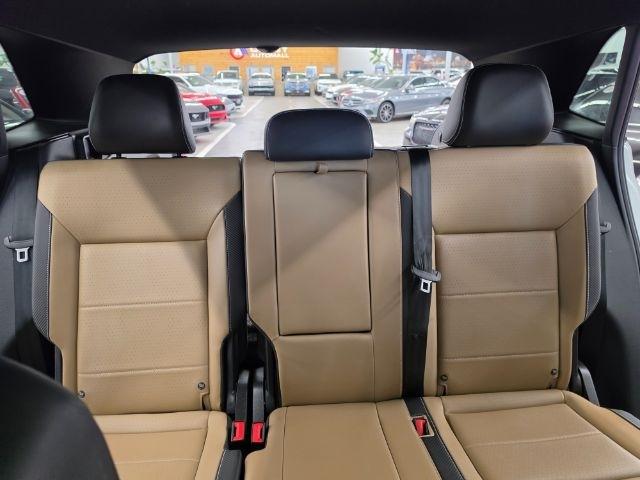 Volkswagen Atlas Cross Sport 3.6L V6 SE w/Technology FWD 2023
