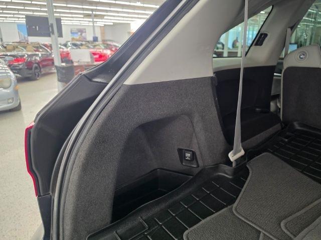 Acura MDX SH-AWD 4dr w/Advance/Entertainment 2016