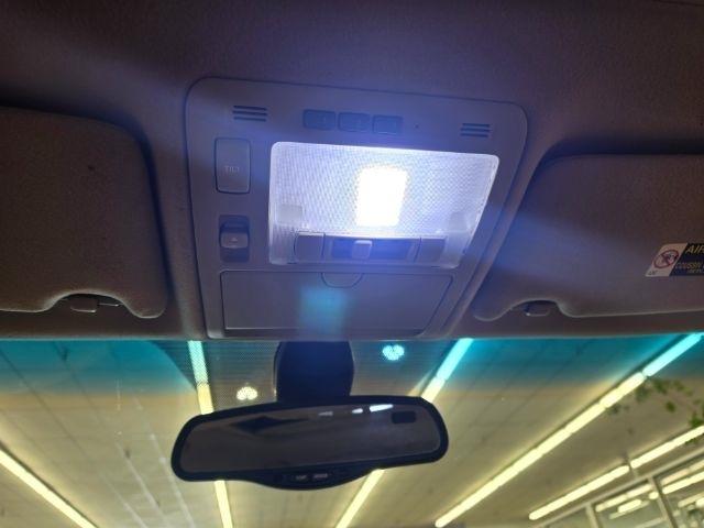 Lexus RX 330 4dr SUV AWD 2005