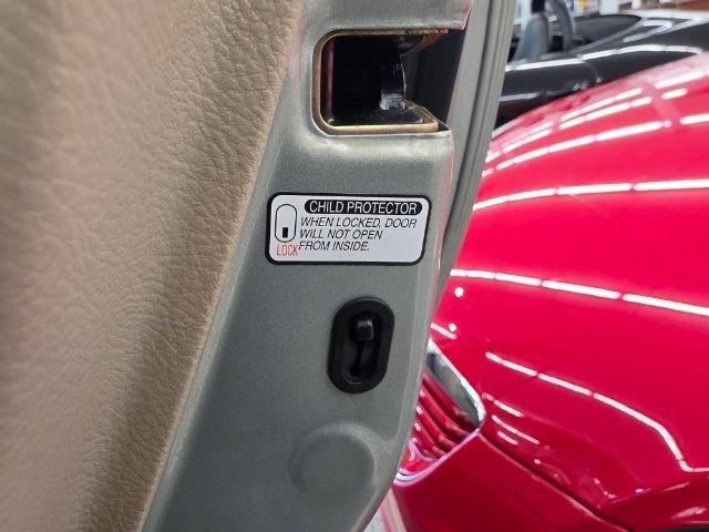 Lexus RX 330 4dr SUV AWD 2005