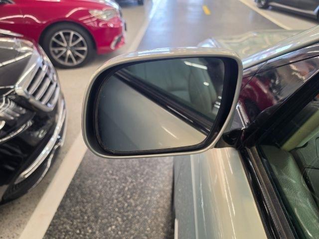 Lexus RX 330 4dr SUV AWD 2005