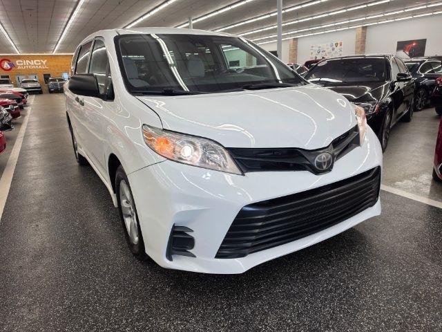 Toyota Sienna L FWD 7-Passenger (Natl) 2019