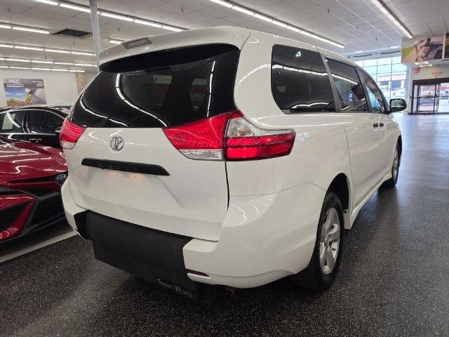 Toyota Sienna L FWD 7-Passenger (Natl) 2019