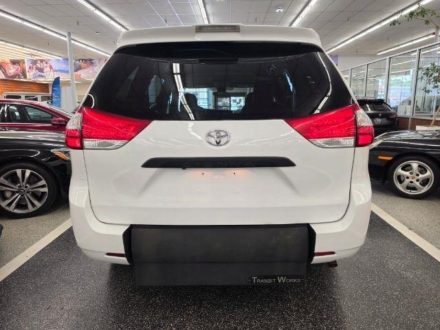 Toyota Sienna L FWD 7-Passenger (Natl) 2019
