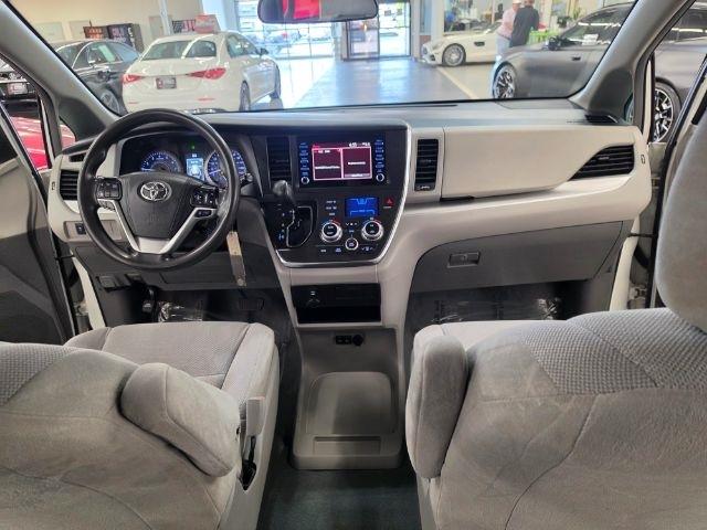 Toyota Sienna L FWD 7-Passenger (Natl) 2019