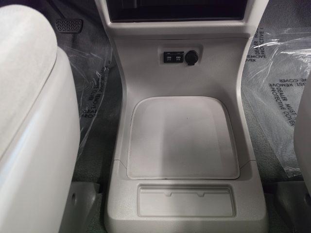Toyota Sienna L FWD 7-Passenger (Natl) 2019