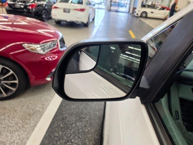 Toyota Sienna L FWD 7-Passenger (Natl) 2019