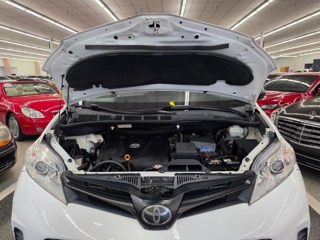 Toyota Sienna L FWD 7-Passenger (Natl) 2019