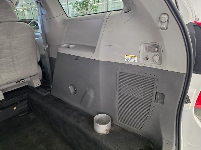 Toyota Sienna L FWD 7-Passenger (Natl) 2019