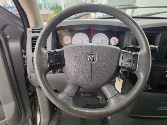 Dodge Ram 1500 4WD Quad Cab 160.5" ST 2008