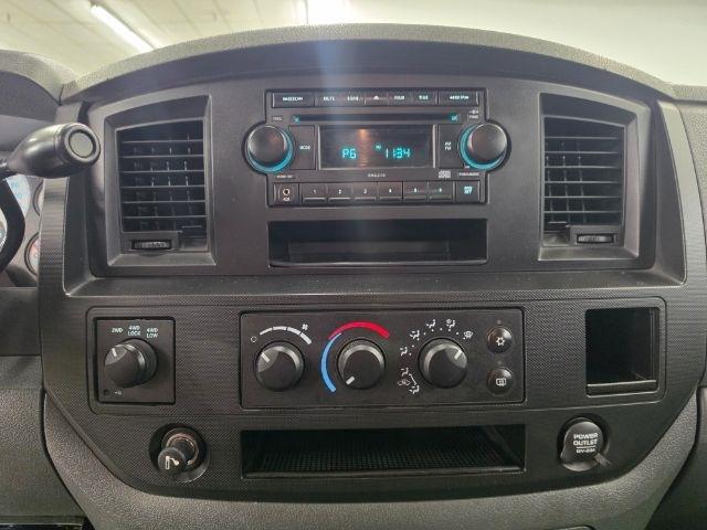 Dodge Ram 1500 4WD Quad Cab 160.5" ST 2008