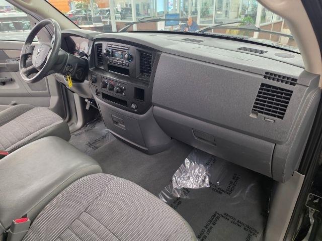 Dodge Ram 1500 4WD Quad Cab 160.5" ST 2008