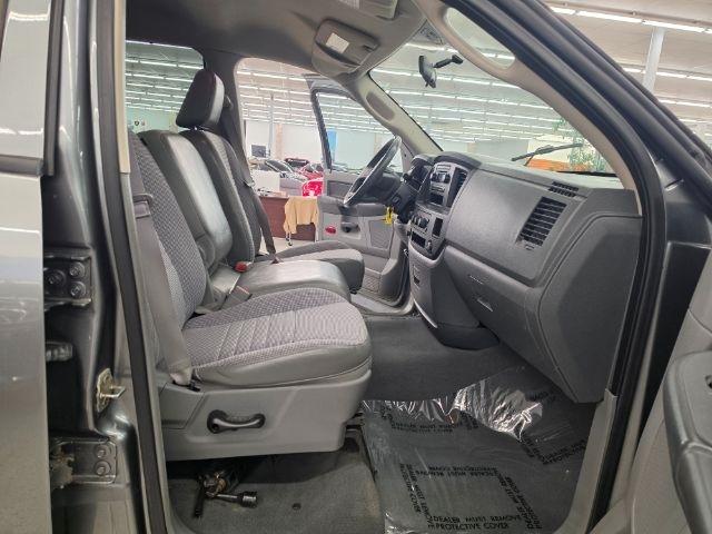 Dodge Ram 1500 4WD Quad Cab 160.5" ST 2008