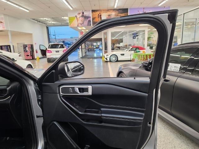 Ford Explorer XLT 4WD 2020