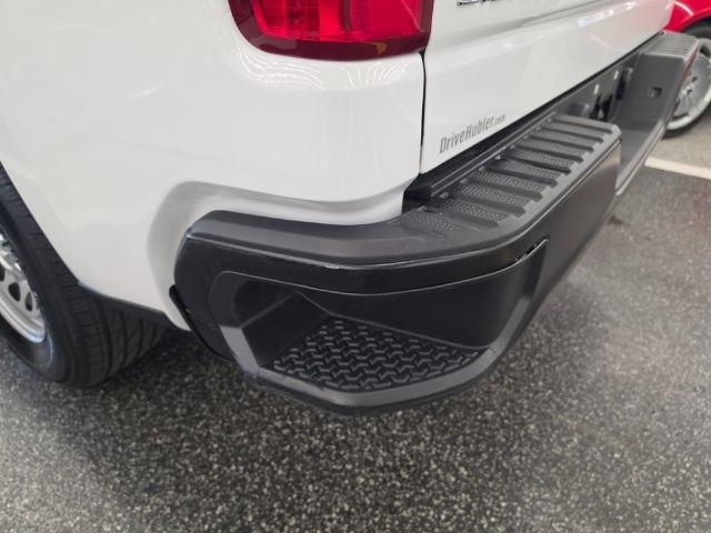 Chevrolet Silverado 1500 2WD Reg Cab 126" Work Truck 2023