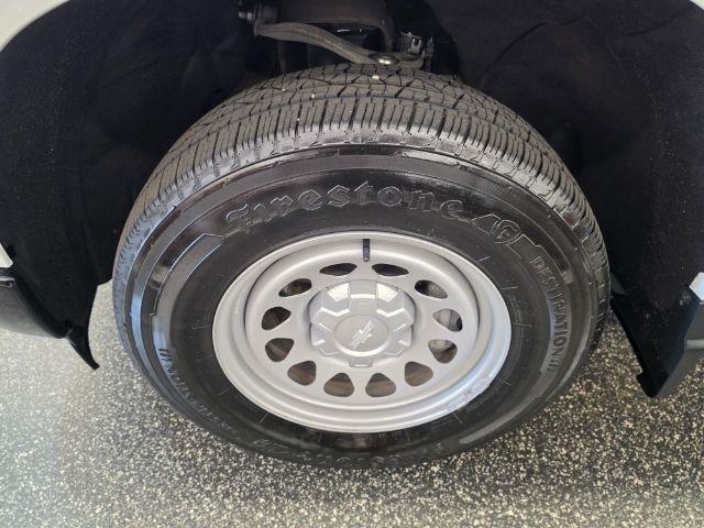 Chevrolet Silverado 1500 2WD Reg Cab 126" Work Truck 2023